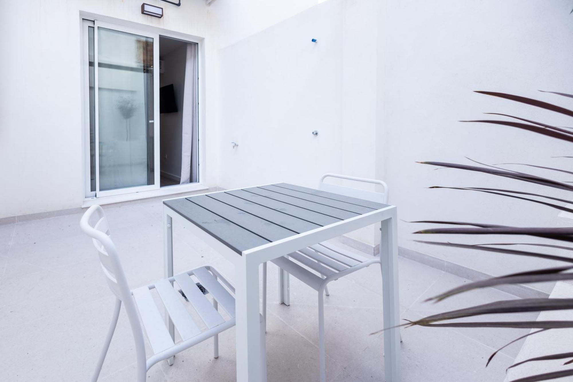 Yard Patraix By Concept Flats Hotel Valencia Bagian luar foto