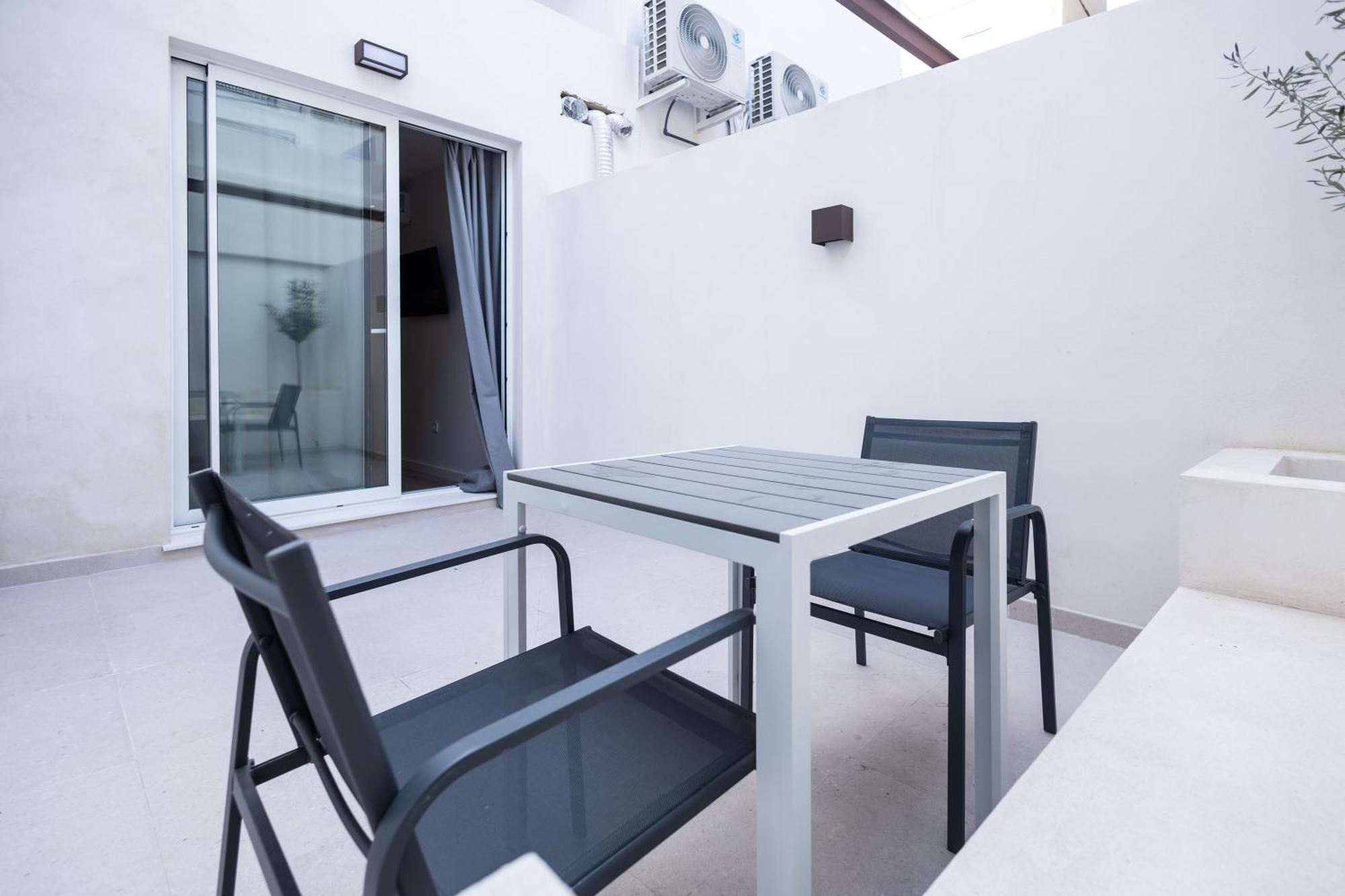 Yard Patraix By Concept Flats Hotel Valencia Bagian luar foto