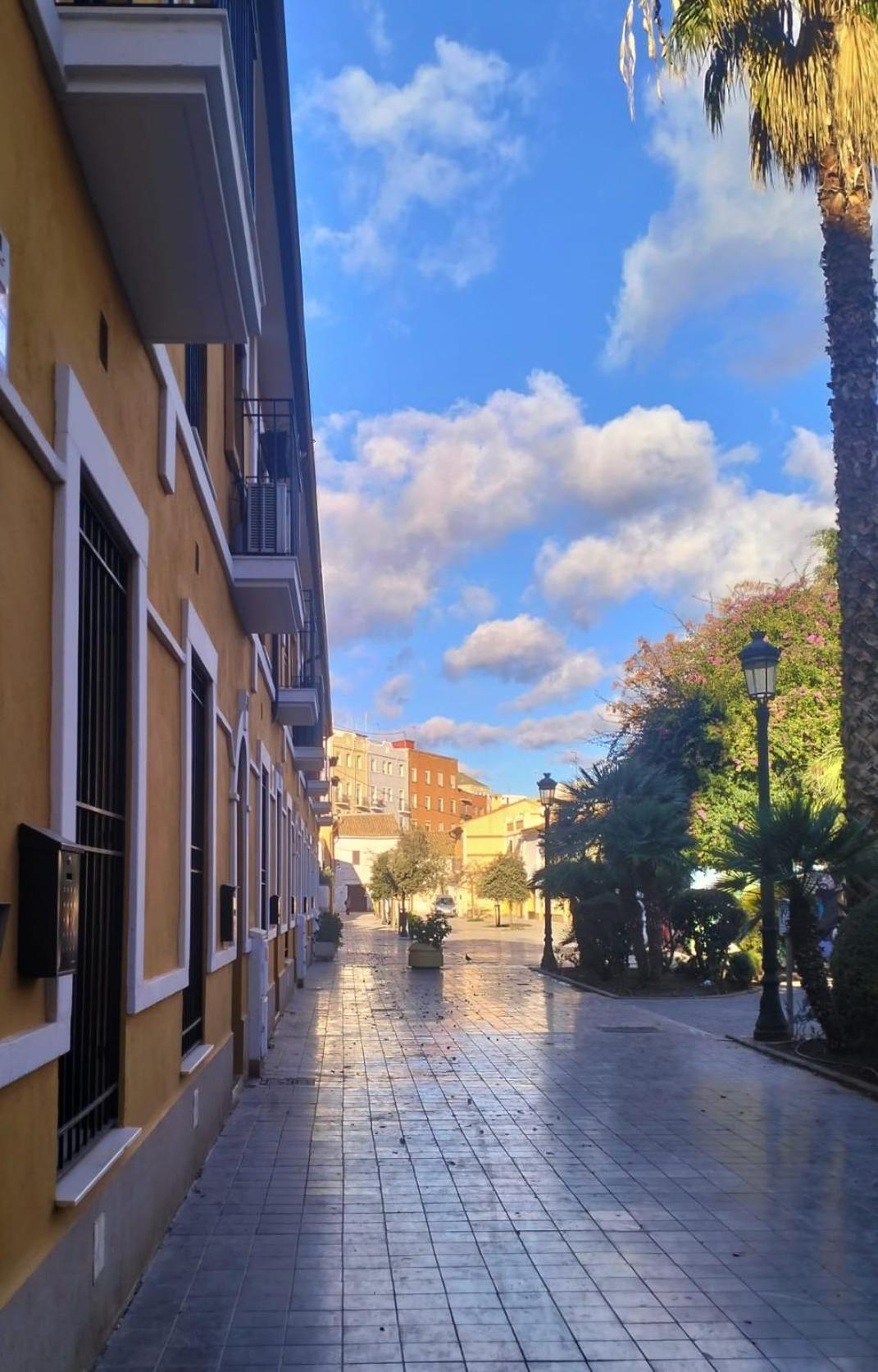 Yard Patraix By Concept Flats Hotel Valencia Bagian luar foto